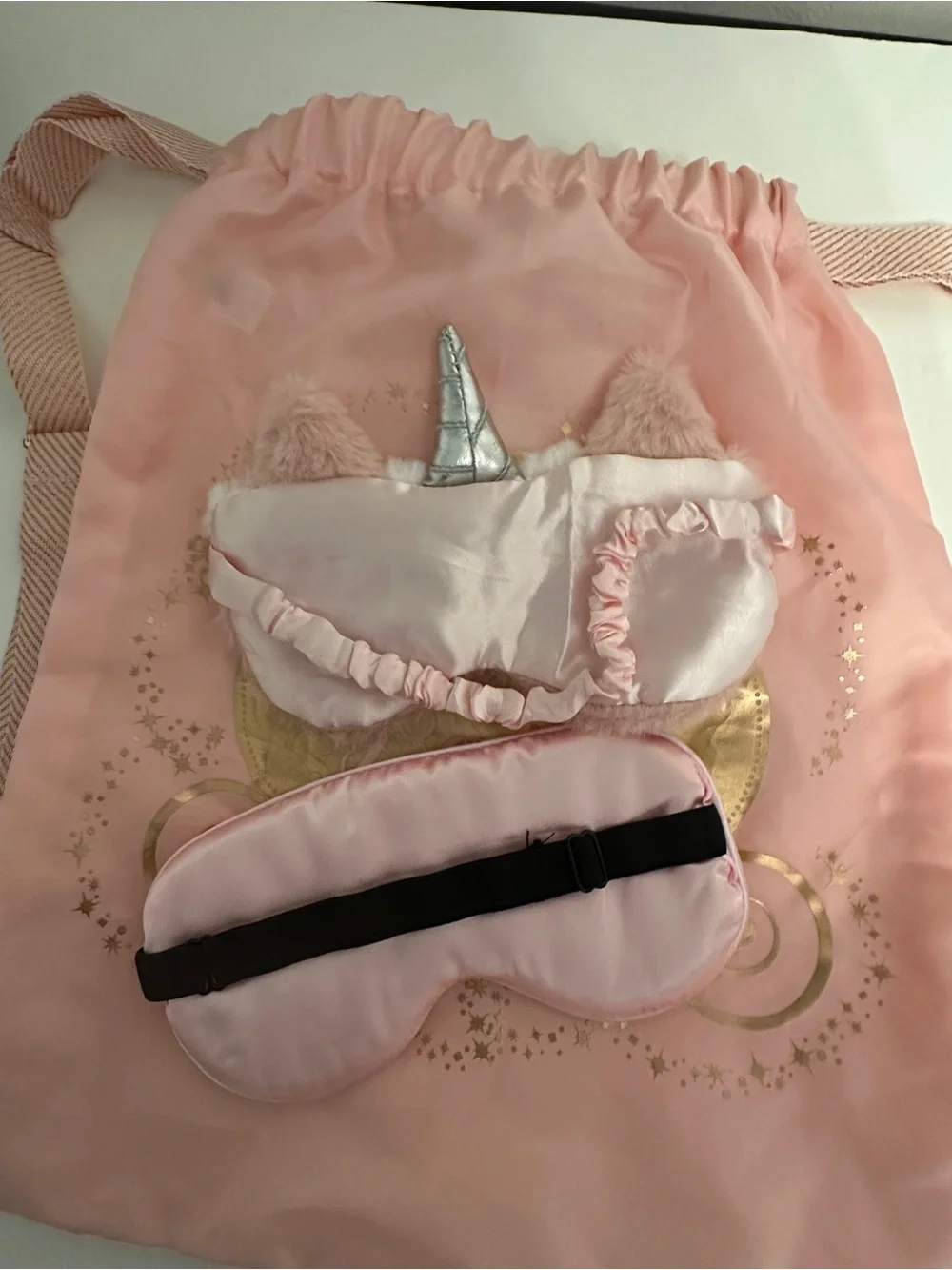 Disney Bibbidi Bobbidi Boutique Princess Sleep Set Unicorn Eye Mask & Bag